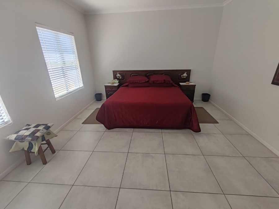 3 Bedroom Property for Sale in Country Club Western Cape